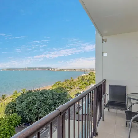 Studio 908 - Panoramic Ocean Views On The Strand Townsville Exterior photo
