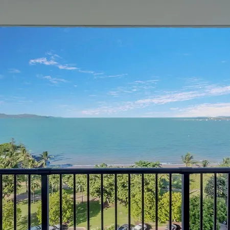 Studio 908 - Panoramic Ocean Views On The Strand Townsville Exterior photo
