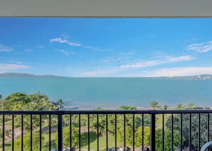 Studio 908 - Panoramic Ocean Views On The Strand